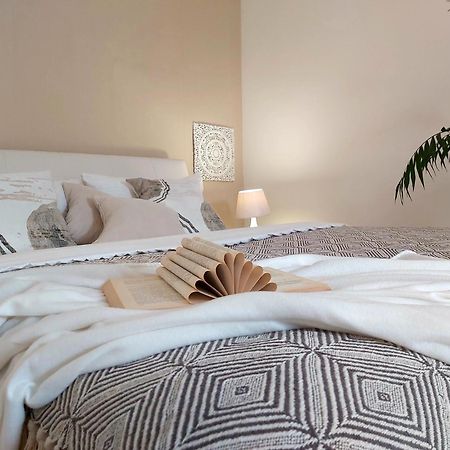 Lena Apartman - Еґер Екстер'єр фото